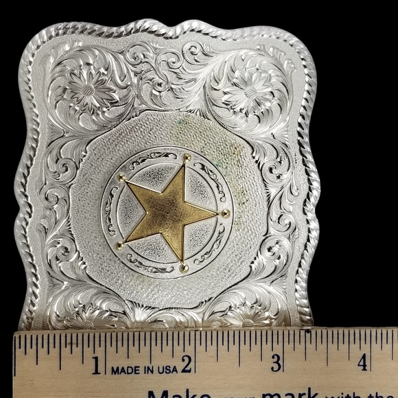 Montana Silversmiths Western Lone Star Belt Buckle Silver Tone Gold Star Texas - Picture 11 of 11